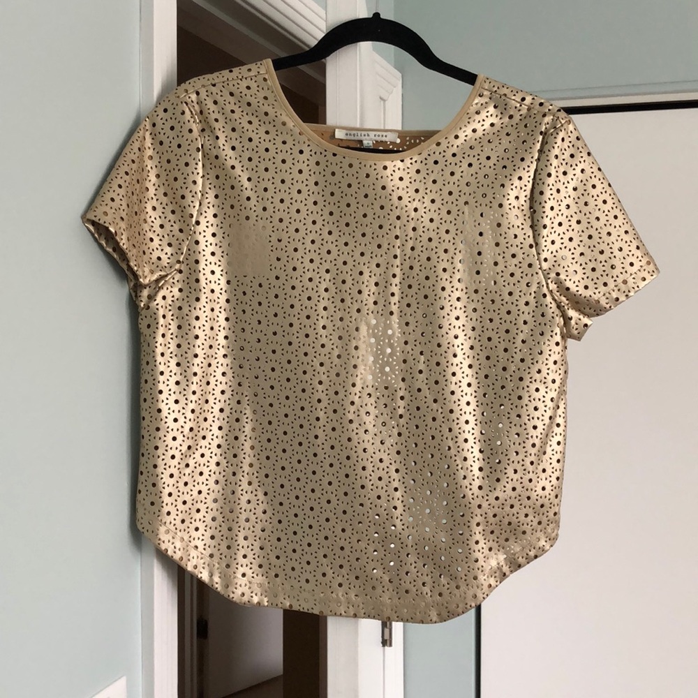 Lasercut gold going on top